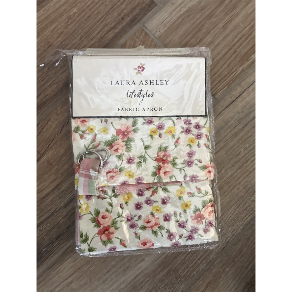 LAURA ASHLEY CHEF APRON Garden Rose ONE SIZE COTTON NWT